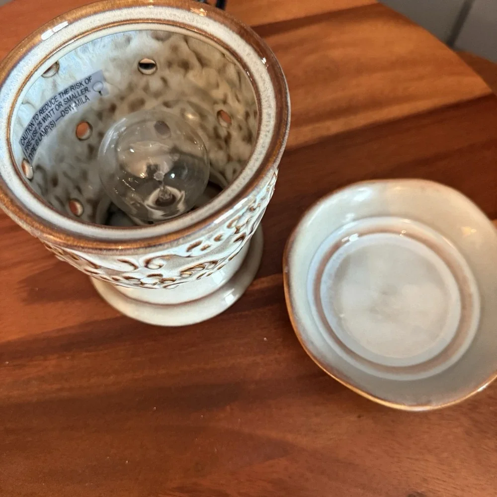 Scentsy MILANO Full Size Warmer Renaissance Blue and Brown Highlights Retired